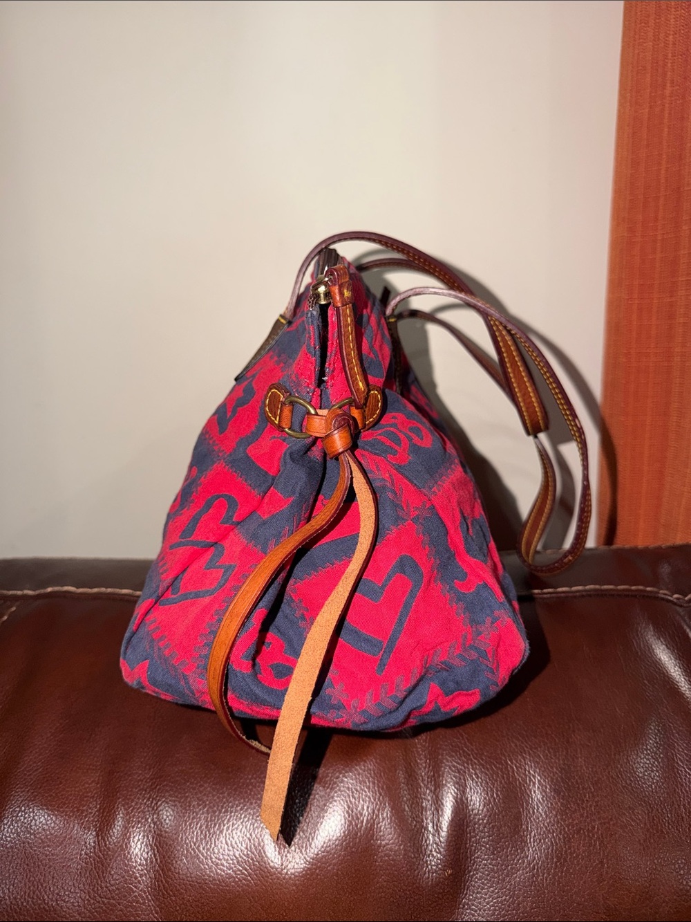 ‼️Vintage Dooney & Bourke Heart Shoulder Bag - Picture 5 of 9